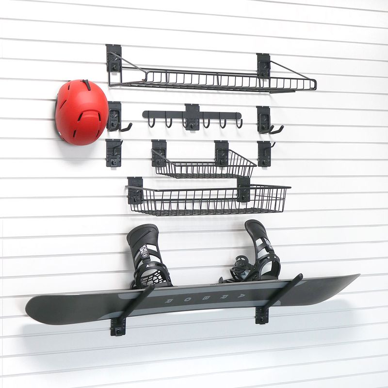 SLATWALL Medium Snowboard Bundle